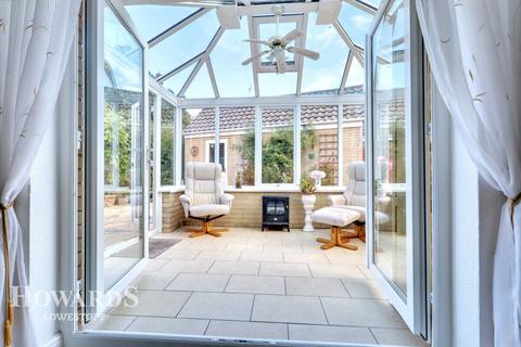 undefined, Willowvale, Lowestoft