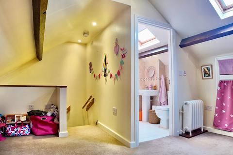 undefined, Woodfield Street, Woodfieldside, NP12