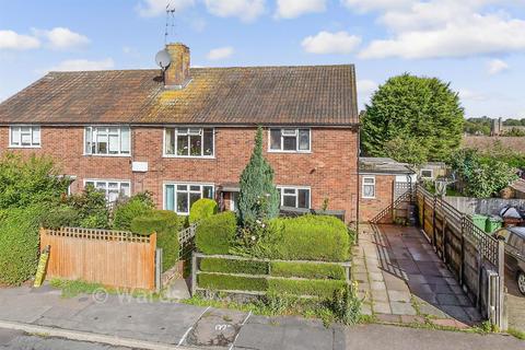 2 bedroom ground floor maisonette for sale, Bramley Drive, Cranbrook TN17