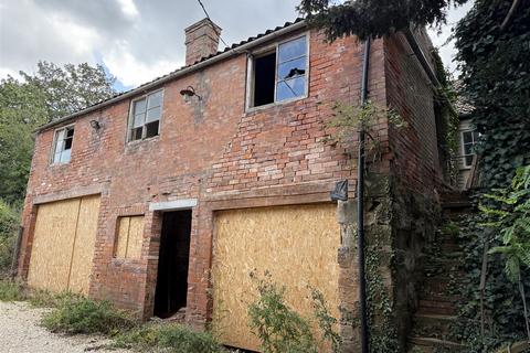 undefined, High Street, Castle Donington DE74