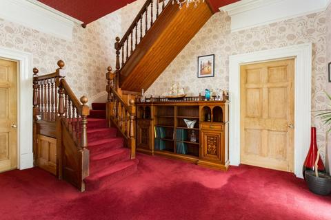 6 bedroom detached house for sale, Leeds Road, Selby