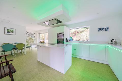 4 bedroom detached house for sale, Weare Giffard
