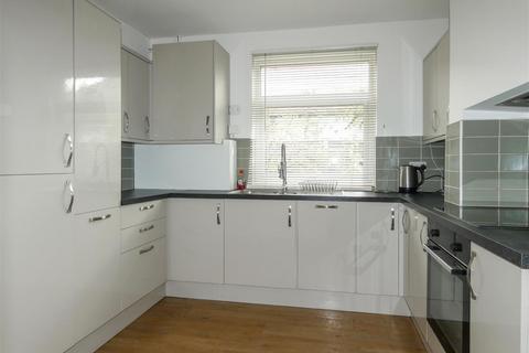 3 bedroom chalet for sale, Walders Road, Rustington BN16