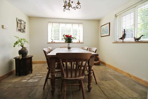 undefined, Purton Stoke, Swindon, SN5