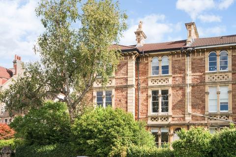 4 bedroom flat for sale, Clifton, Bristol, BS8