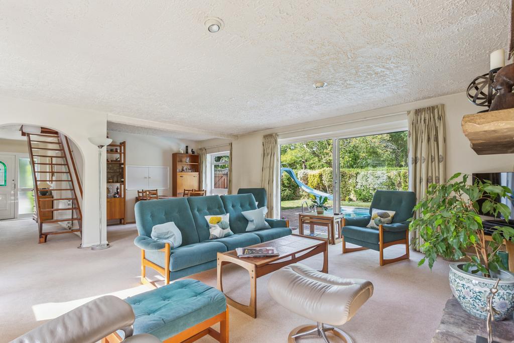Living/ Dining