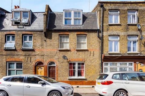 undefined, Fordham Street, London, E1