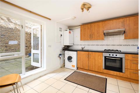 undefined, Fordham Street, London, E1