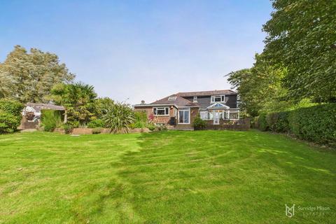 4 bedroom detached house for sale, Hankham Hall Road, Pevensey BN24