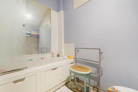 2 bedroom flat for sale, Ebury Street, London, SW1W