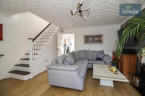 3 bedroom semi-detached house for sale, Bloomsbury Gardens, Grimsby DN33