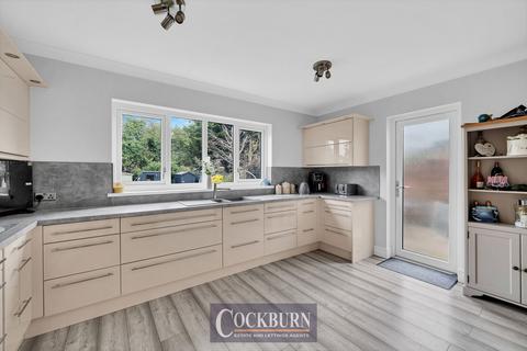 3 bedroom semi-detached house for sale, Lulworth Road, Mottingham, SE9