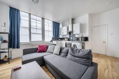 1 bedroom flat for sale, Gate Street, Holborn, London, WC2A