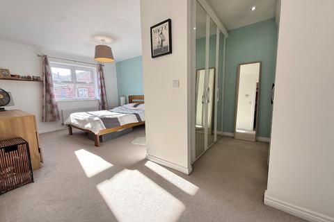 8 Carr Road, Moulton, Northampton, NN3 7AY