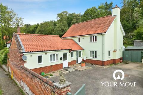 4 bedroom detached house for sale, Grove Road, Diss IP21