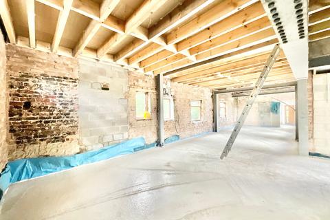 5 bedroom detached house for sale, Uttoxeter Road, Stoke-On-Trent ST11