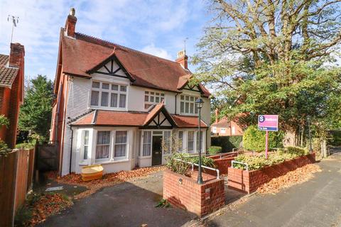 7 bedroom detached house for sale, Salisbury Road, Farnborough GU14