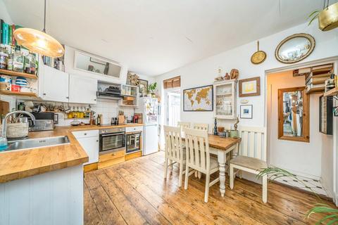 undefined, Queens Terrace, Old Isleworth TW7