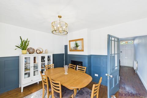 undefined, Station Road, Chertsey, Surrey, KT16