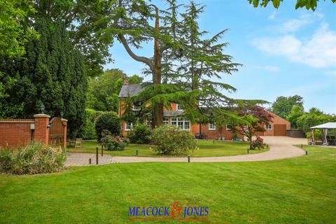 6 bedroom detached house for sale, Church Lane, Hutton, Brentwood