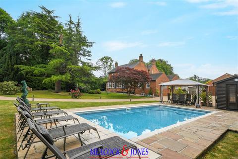6 bedroom detached house for sale, Church Lane, Hutton, Brentwood
