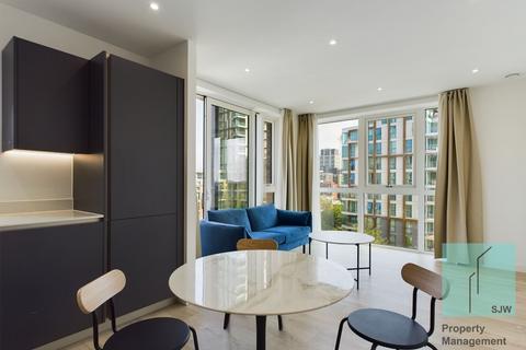 2 bedroom apartment to rent, Coster Avenue, London N4