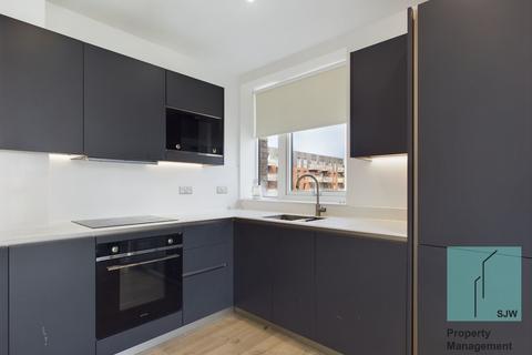 2 bedroom apartment to rent, Coster Avenue, London N4