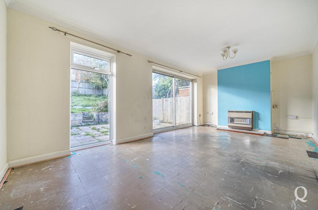 01b9fb96-9869-442...