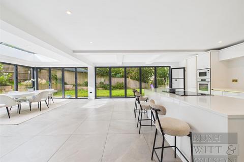 4 bedroom detached house for sale, The Russets, St. Leonards-On-Sea