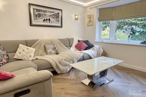 3 bedroom semi-detached bungalow for sale, Kerwood Drive, Royton