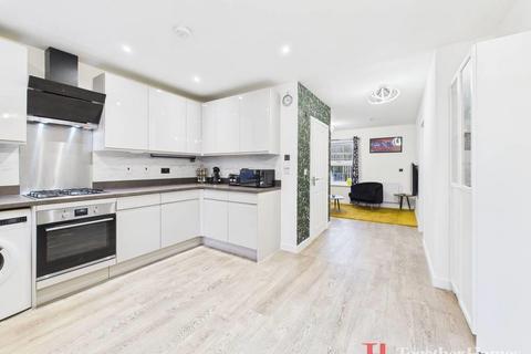 undefined, Heriot Road, Rainham