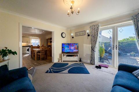 3 bedroom detached bungalow for sale, Stowmarket Road, Stowmarket IP14