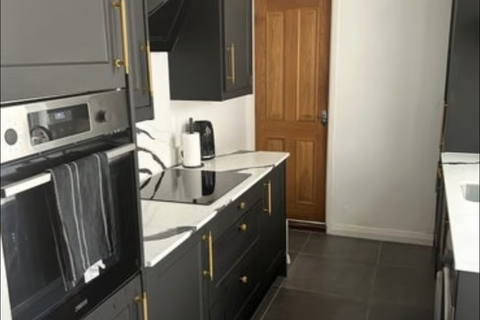 undefined, South View Road, Grays RM20