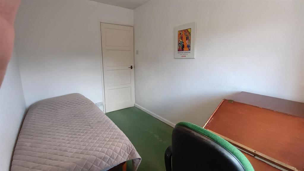 Bedroom 3.jpg