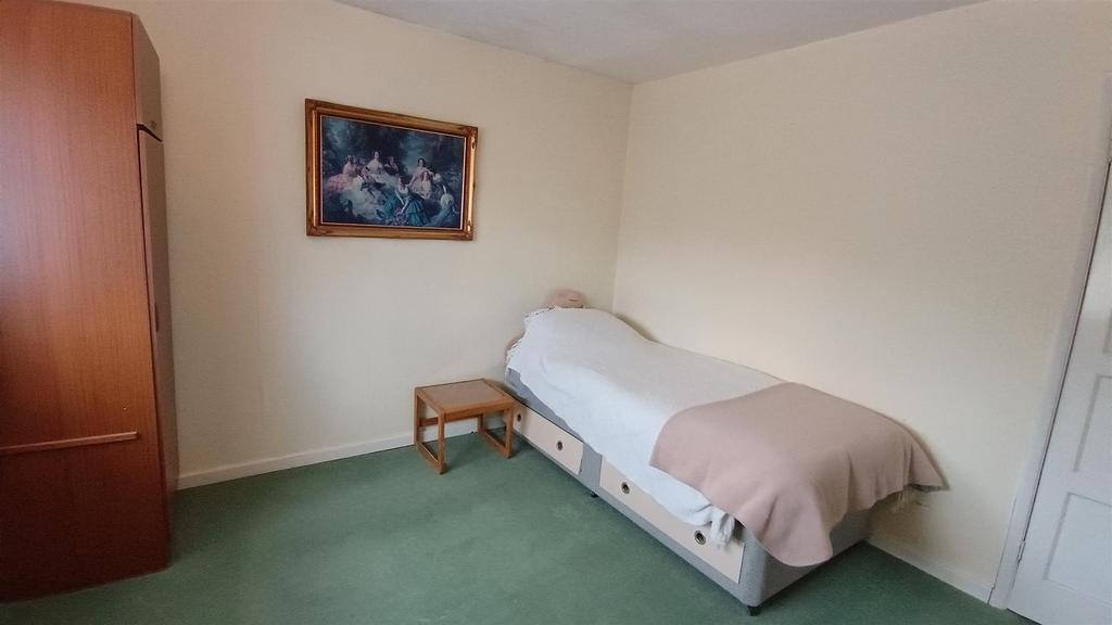 Bedroom 2.jpg