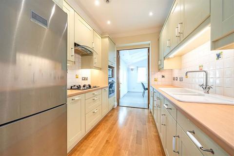 5 bedroom terraced house to rent, Porchester Terrace, London W2