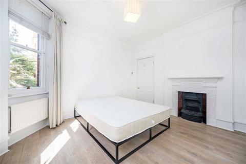 2 bedroom flat for sale, Waldemar Avenue, London SW6