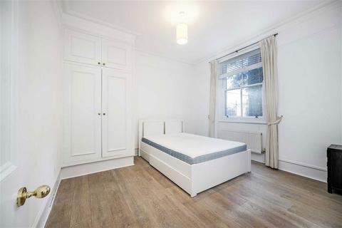 2 bedroom flat for sale, Waldemar Avenue, London SW6