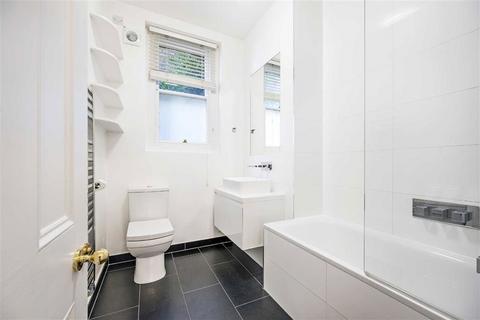 2 bedroom flat for sale, Waldemar Avenue, London SW6