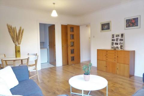 1 bedroom flat to rent, Windsor Way, Brook Green, London, W14