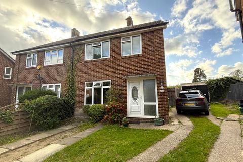 Calvin Close, Orpington, BR5
