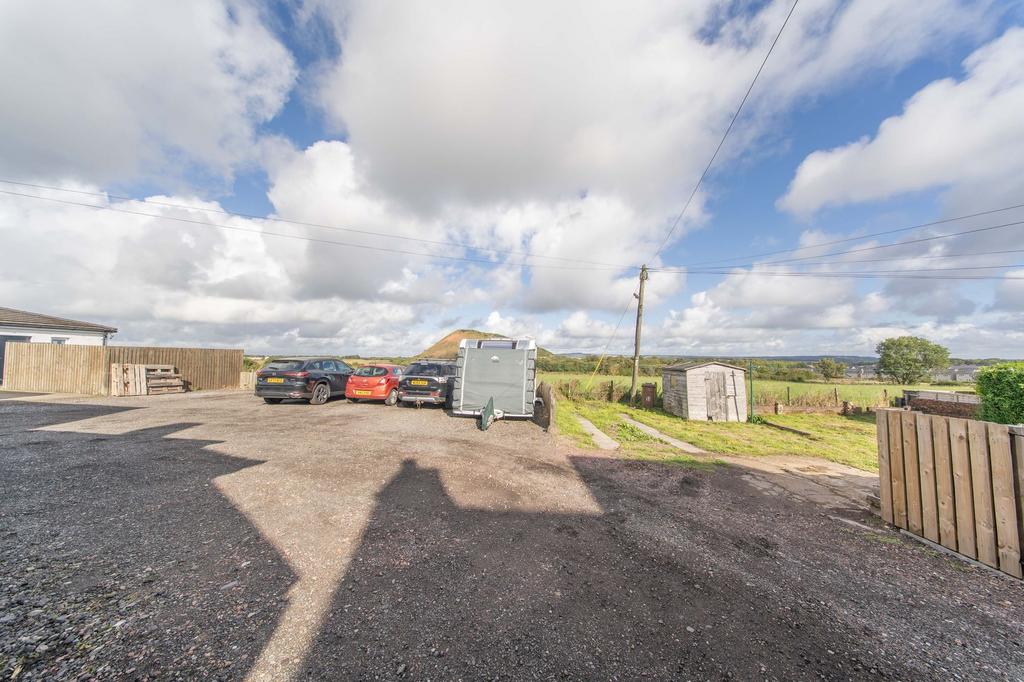 Driveway &amp; Parking