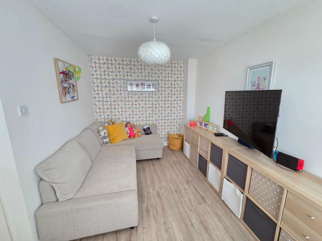 Snug / Playroom