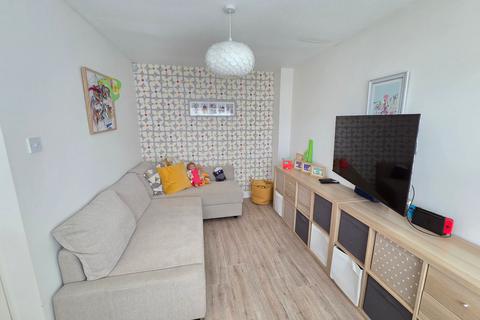 2 Far Townend, Dodworth, Barnsley, S75 3TQ
