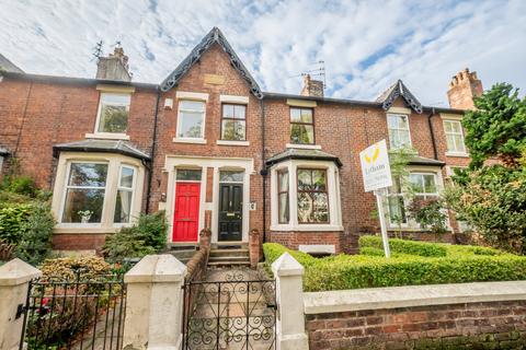2 bedroom terraced house for sale, Cleveland Road, Lytham, FY8