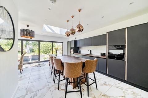 4 bedroom detached house for sale, Stoney Road, Bracknell, Berkshire