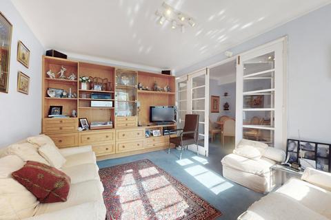 undefined, Townshend Court, Mackennal Street, London, NW8