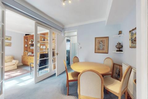 undefined, Townshend Court, Mackennal Street, London, NW8
