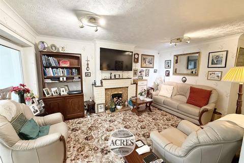 undefined, Lilac Avenue, Streetly