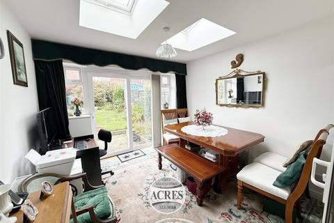 undefined, Lilac Avenue, Streetly